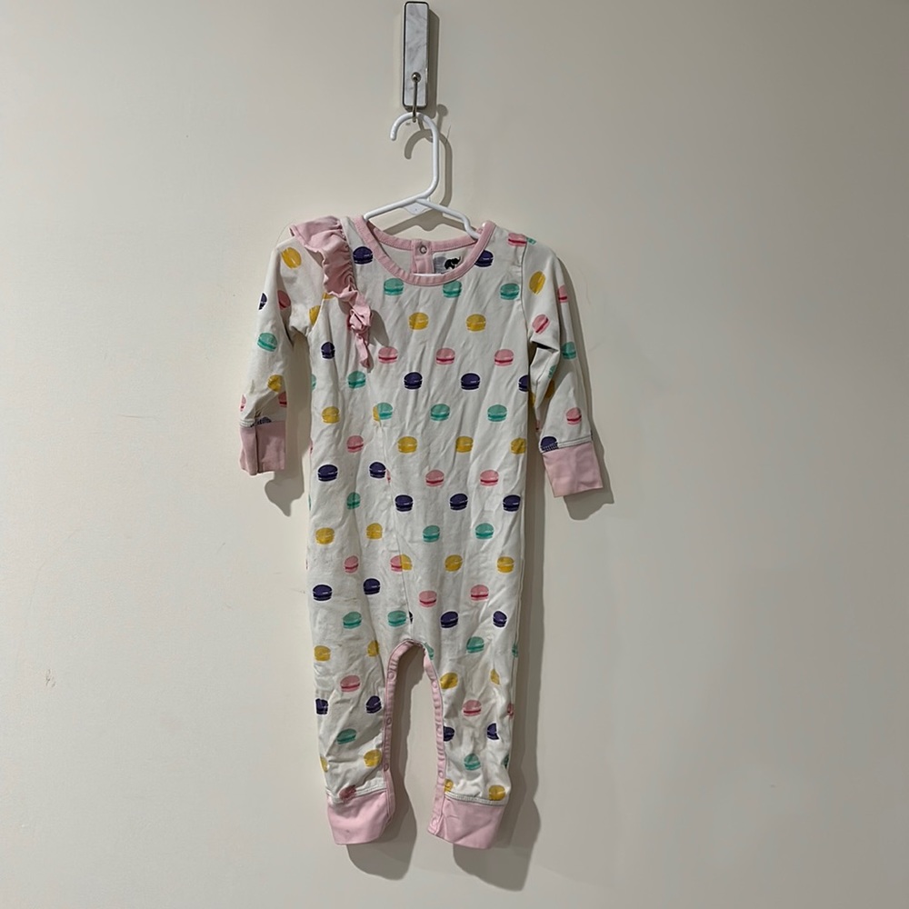 • Monica + Andy • Baby Girls Long Sleeve Jumpsuit Macaroon Print White / Pink